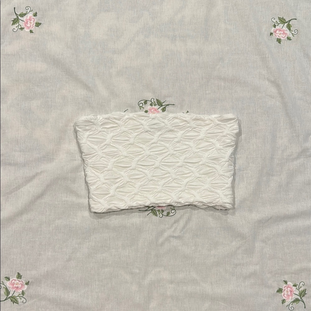 Zara White Textured Strapless Crop Top/Tube Top/Bandeau size S